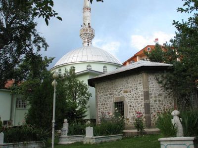 Şehitler Camii (Aşağı Tekke)