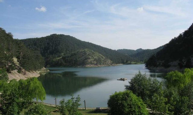 Sünnet Gölü Tabiat Parkı
